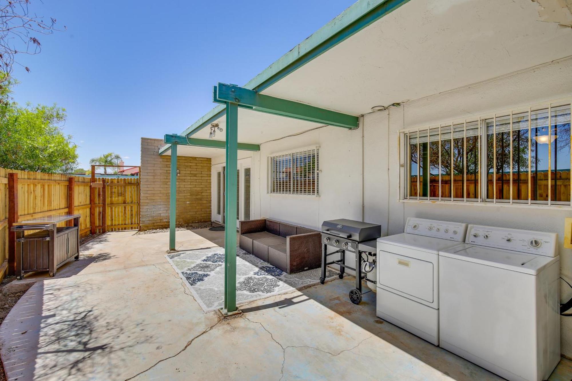 Yuma Vacation Rental With Community Pool! Exterior photo